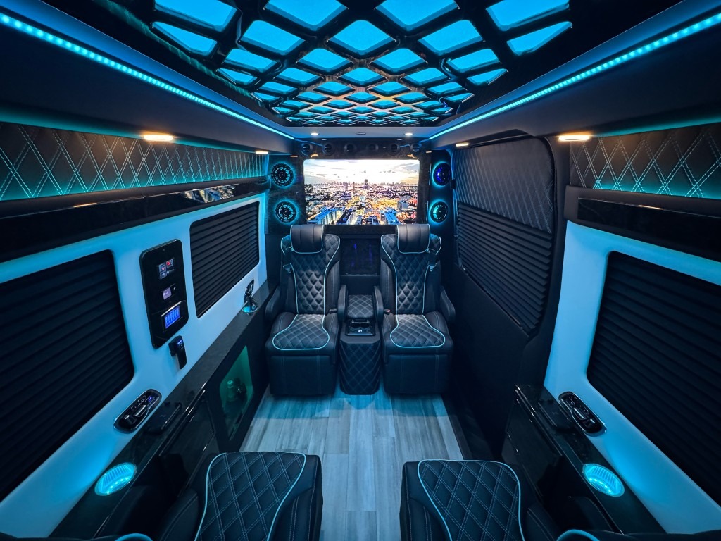 Mercedes-Benz Sprinter 170" Extended 3500 2026